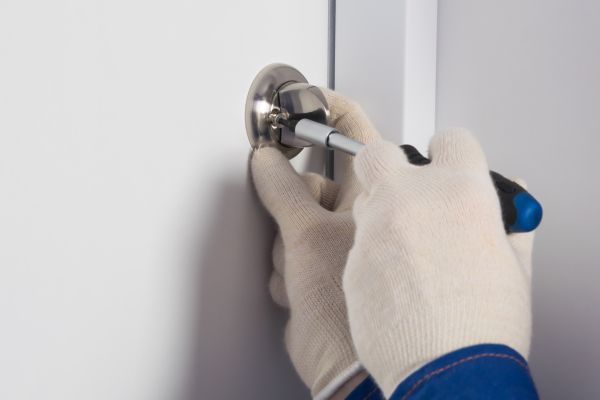 Deadbolt Replacement in Conway