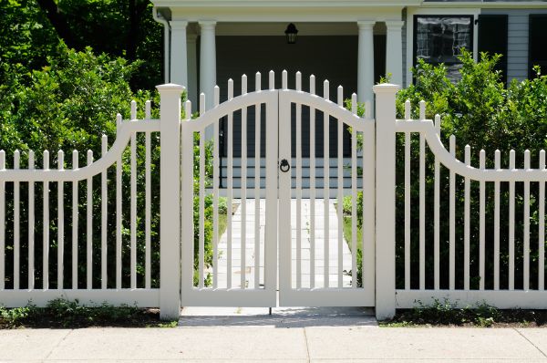 Fence Gate Adjustment in Conway